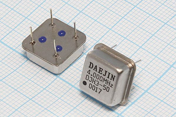 Кварцевый генератор 4 МГц - 4000 HALF T/CM 5В DJH3-50 DAEJIN