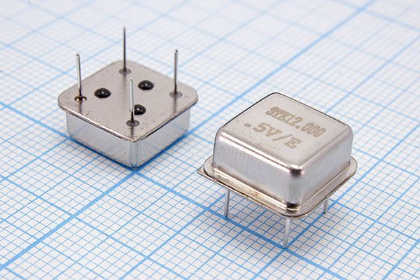 Кварцевый генератор 12 МГц - 12000 HALF T/CM 5В OSC8 STE