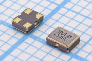 Кварцевый генератор 25 МГц - 25000 SMD02520C4 T/CM 3,3В SOC2520 STE