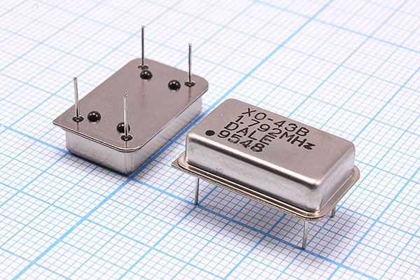 Кварцевый генератор 1,792 МГц - 1792 FULL TTL 5В XO-43B DALE