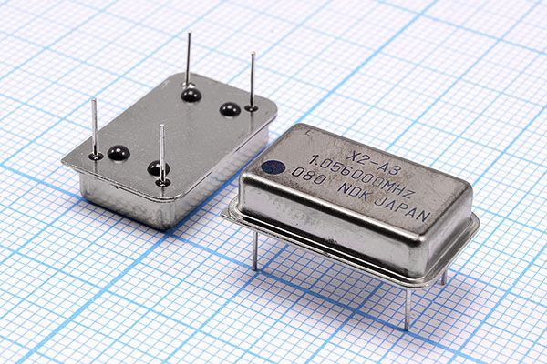 Кварцевый генератор 1,056 МГц - 1056 FULL X2-A3 NDK
