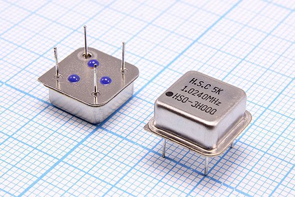 Кварцевый генератор 1,024 МГц - 1024 HALF T/CM 5В HSO-3H000 HSC
