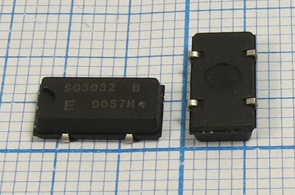 Кварцевый генератор 32,768 КГц - SMD10558P4 CM 3,3В SG-3032JC-B EPSON 50/-20~70C