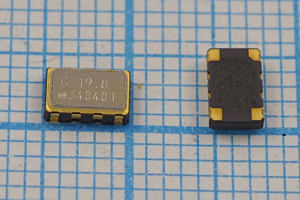 Кварцевый генератор 19,8 МГц - 19800 VCTCXO SMD05032C4 SIN 2,8В CSX-532T
