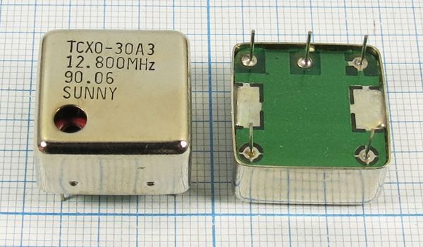 Кварцевый генератор 12,8 МГц - 12800 TCXO 20x20x10P5 SIN 5В TCXO-30A3 SUNNY