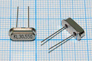 Кварцевый резонатор 30,55 МГц - 30550 HC49S3 20 20 3Г (KL30.550) Кварцевый резонатор 30,55 МГц - 30550 HC49S3 20 20 3Г (KL30.550)
