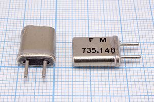 Кварцевый резонатор 35,14 МГц - 35140 HC25U +SL[17560кГц] (FM T35.140)