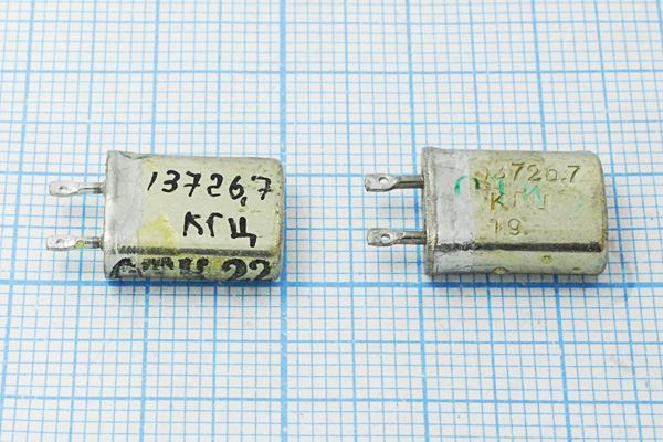 Кварцевый резонатор 13,7267 МГц - 13726,7 МВ 1Г (13726.7 КГЦ)