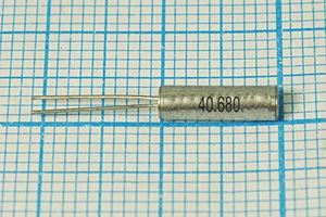 Кварцевый резонатор 40,68 МГц - 40680 03x10 AT310 3Г (40.680) Кварцевый резонатор 40,68 МГц - 40680 03x10 AT310 3Г (40.680)