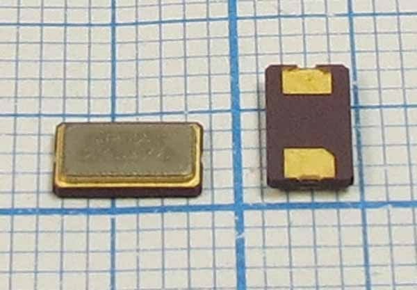 Кварцевый резонатор 24,576 МГц - 24576 SMD06035C2 20 30 GSX631S 1Г