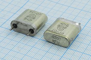Кварцевый резонатор 4 МГц - 4000 HC6U S 20 40/-60~85C РГ07БА-7ДТ 1Г Кварцевый резонатор 4 МГц - 4000 HC6U S 20 40/-60~85C РГ07БА-7ДТ 1Г