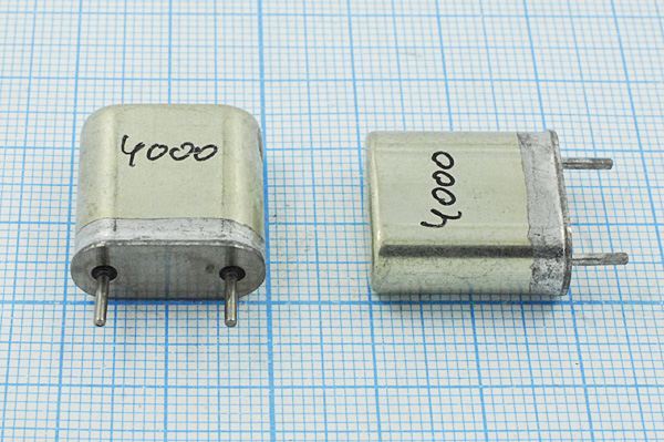 Кварцевый резонатор 4 МГц - 4000 HC6U S /-40~70C БА-6ВТ 1Г 60 Ом