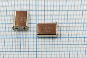 Кварцевый резонатор 4,608 МГц - 4608 HC49U 16 30 1Г (ELZET)