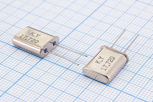 Кварцевый резонатор 17,72 МГц - 17720 HC49U 30 20 1Г (K.Y)