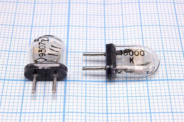 Кварцевый резонатор 18 МГц - 18000 КА 5 7,5/-10~60C К1-4АЛ 1Г