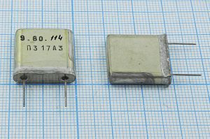 Кварцевый резонатор 2,8988 МГц - 2898,8 ПА 1Г (П317А3) Кварцевый резонатор 2,8988 МГц - 2898,8 ПА 1Г (П317А3)