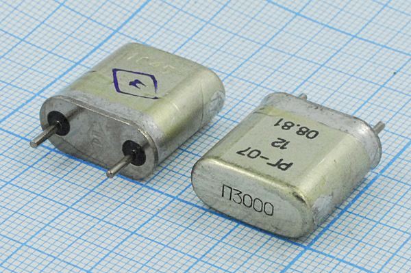 Кварцевый резонатор 3 МГц - 3000 HC6U РГ07БА 1Г (П3000)