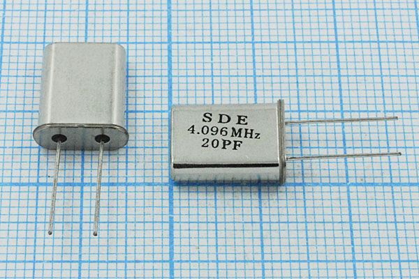 Кварцевый резонатор 4,096 МГц - 4096 HC49U 20 30 49U[SDE] 1Г (SDE 20PF)
