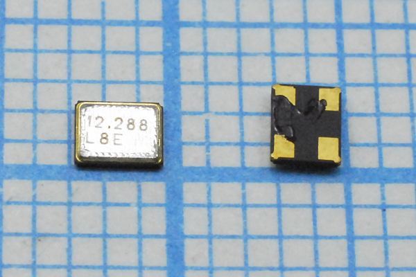 Кварцевый резонатор 12,288 МГц - 12288 SMD02520C4 8 10 15/-40~85C SMD2520 1Г