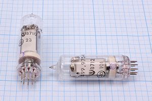 Кварцевый резонатор 0,499975 МГц - 499,975 Д1 25 150/-30~70C 4В-16БЦ 1Г d22x62