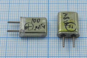Кварцевый резонатор 100 МГц - 100000 HC25U МА 5Г (100МГЦ)