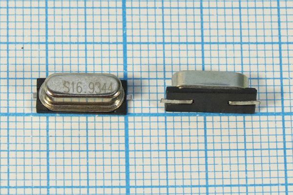Кварцевый резонатор 16,9344 МГц - 16934,4 SMD49S4 20 30 1Г (S)