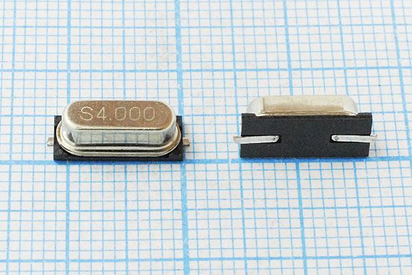 Кварцевый резонатор 4 МГц - 4000 SMD49S4 20 30 1Г (S4.000)