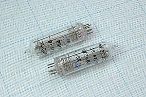 Кварцевый резонатор 0,0384 МГц - 38,4 СЕ 30 100/-10~60C РК202С-17БФ 1Г 19x64