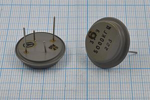 Кварцевый резонатор 5 МГц - 5000 ТБ /-60~100C ТБ 1Г