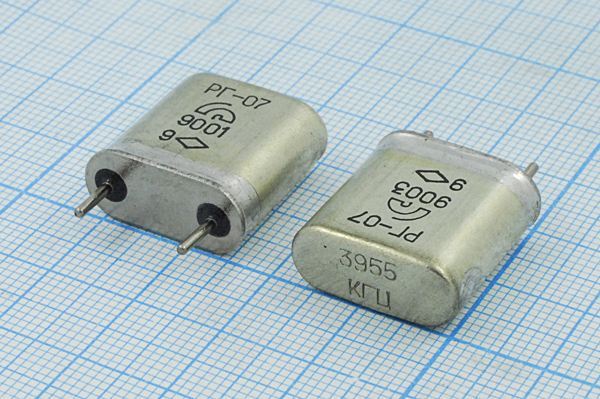 Кварцевый резонатор 3,955 МГц - 3955 HC6U S 15 20/-10~60C РГ07БА-6АП 1Г