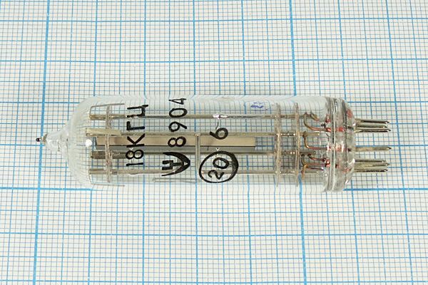 Кварцевый резонатор 0,018 МГц - 18 СЕ S /-30~60C СЕ-19БХ 1Г 19x64