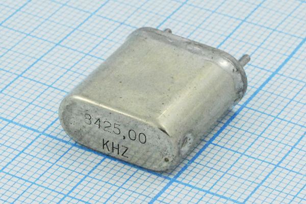 Кварцевый резонатор 8,422 МГц - 8422 HC6U БА 1Г (8425К)