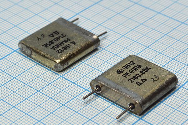 Кварцевый резонатор 2,18085 МГц - 2180,85 ПА РК49ПА 1Г