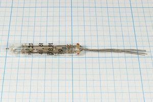 Кварцевый резонатор 0,0416 МГц - 41,6 ЭИ РК209Э 1Г 10x62