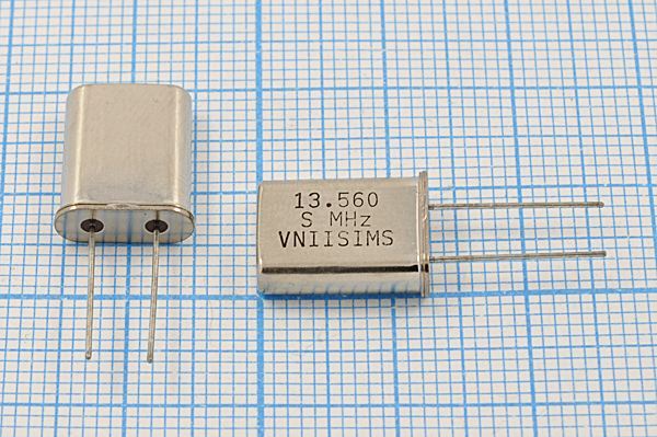 Кварцевый резонатор 13,56 МГц - 13560 HC49U S 15 30/-60~85C РПК01МД-6ДС 1Г