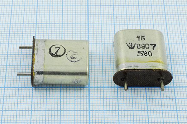 Кварцевый резонатор 7,052 МГц - 7052 HC6U БА 1Г (1Б)
