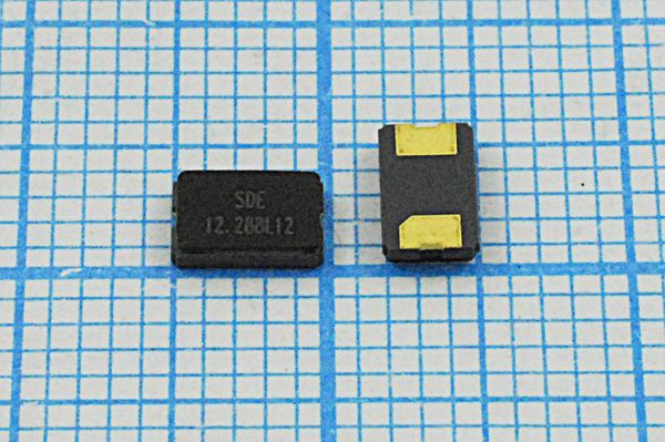 Кварцевый резонатор 12,288 МГц - 12288 SMD05032C2 12 10 30/-40~85C SMG0503(2P)