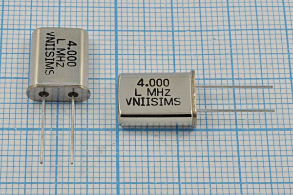 Кварцевый резонатор 4 МГц - 4000 HC49U 16 10 РПК01МД 1Г