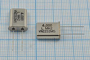 Кварцевый резонатор 4 МГц - 4000 HC49U 16 10 РПК01МД 1Г Кварцевый резонатор 4 МГц - 4000 HC49U 16 10 РПК01МД 1Г