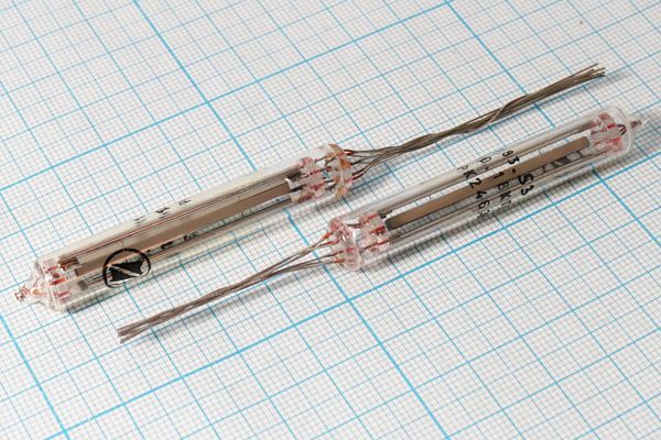 Кварцевый резонатор 0,01018 МГц - 10,18 ЭИ РК246ЭИ 1Г 10x62