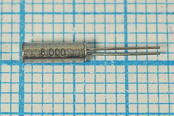 Кварцевый резонатор 8 МГц - 8000 02x06 20 20 /-20~70C AT26 1Г (8.000)