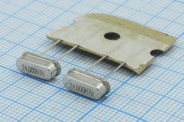 Кварцевый резонатор 24 МГц - 24000 HC49S3 20 30 30/-20~70C HC49S4H 1Г (H7H)