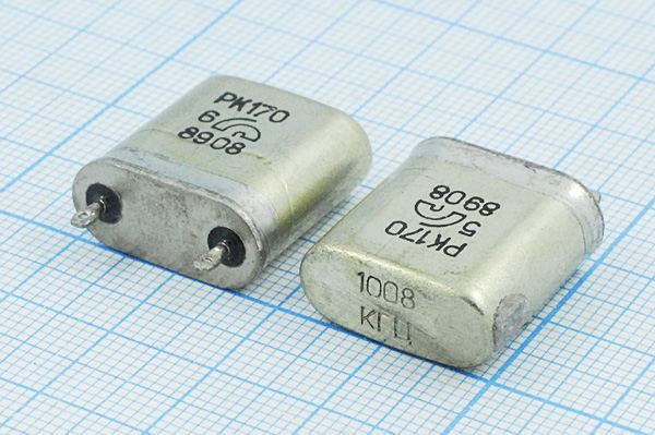 Кварцевый резонатор 1,008 МГц - 1008 БВ РК170БВ 1Г (1008КГЦ РК170)