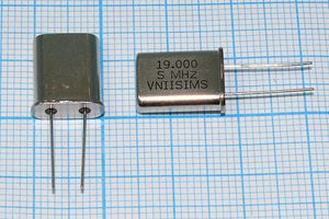 Кварцевый резонатор 19 МГц - 19000 HC49U S 15 30/-40~70C РПК01МД-6ВС 1Г