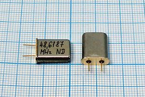 Кварцевый резонатор 48,6187 МГц - 48618,7 HC49U 32 3Г 5мм (48,6187МHz ND)