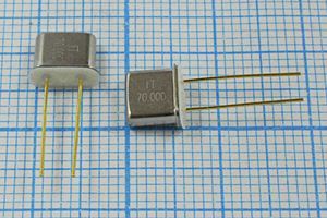 Кварцевый резонатор 70 МГц - 70000 UM5 S 20 30/-20~70C U5 3Г +IS (FT)