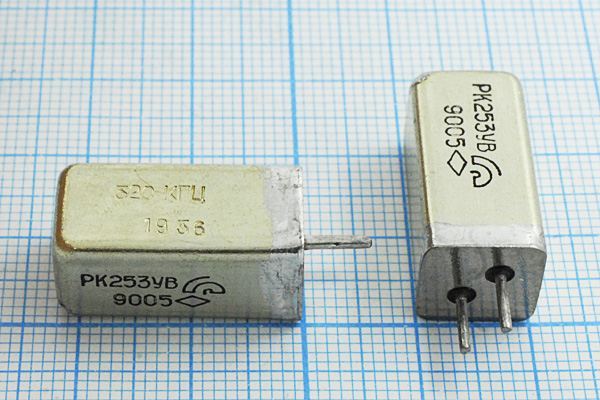 Кварцевый резонатор 0,32 МГц - 320 УВ 30 200/-60~90C РК253УВ-17ЕЦ 1Г 11x11x22