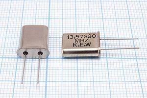 Кварцевый резонатор 13,5733 МГц - 13573,3 HC49U 20 1Г (KEW)
