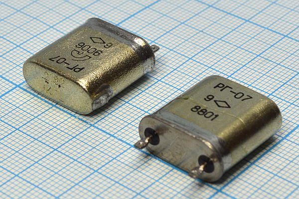 Кварцевый резонатор 2,182 МГц - 2182 БВ S 15 50/-60~85C РГ07БВ-6ДУ 1Г