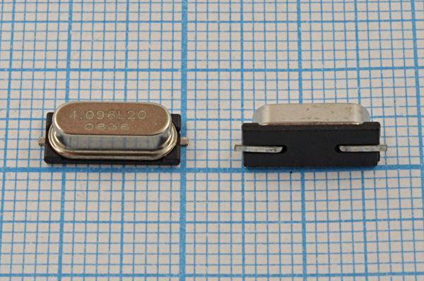 Кварцевый резонатор 4,096 МГц - 4096 SMD49S4 20 20 50/-40~85C 1Г (4.096L20)